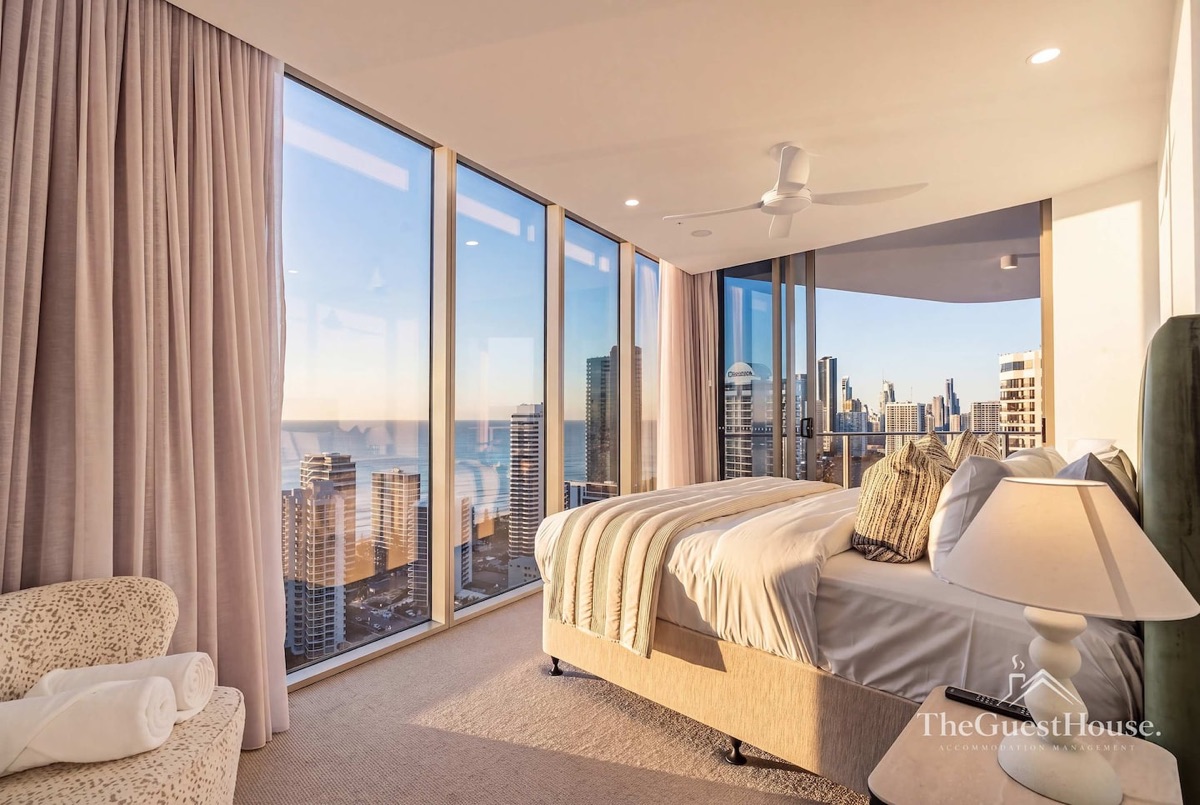 "MAIN VIEW" photo 16