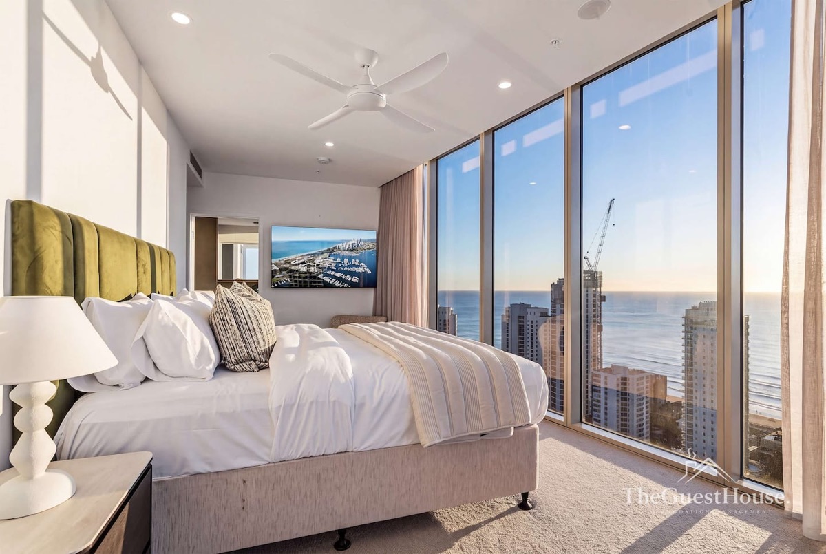 "MAIN VIEW" photo 17